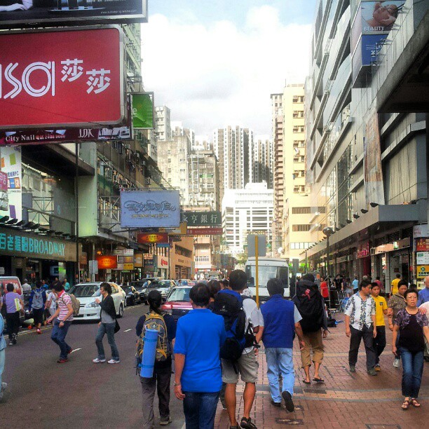 Slice of life in Tsuen Wan. #hongkong