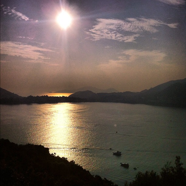 Evening on Tai Tam Bay. #hongkong