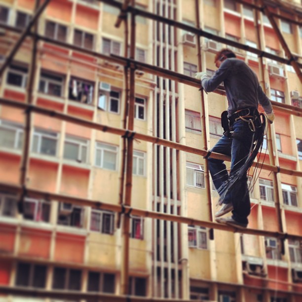 It ain't #spiderman just a #construction #worker putting up #bamboo #scaffolding in #hongkong. #hkig