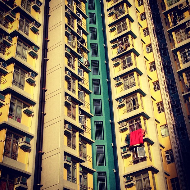 housing density and one red towel. #hongkong