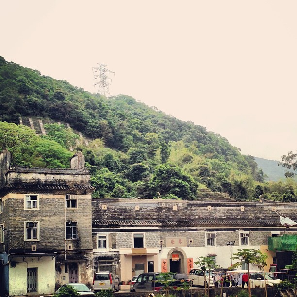 Also known as Sha Han Wai - the #walled #village at the foot of the mountain. #shatin #hongkong #hkig