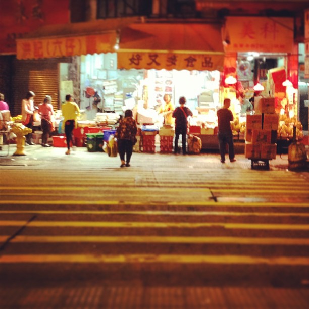 The other side of the #street. #hongkong #hk #hkig