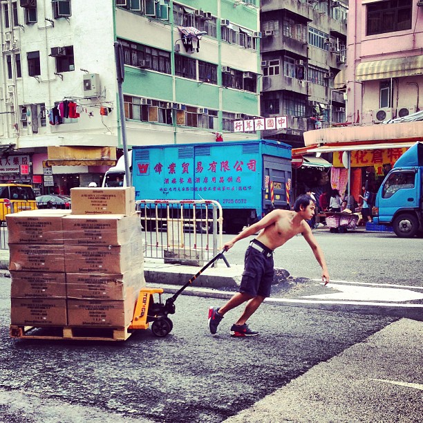 #man hauling #boxes of goods. #hongkong #hk #hkig