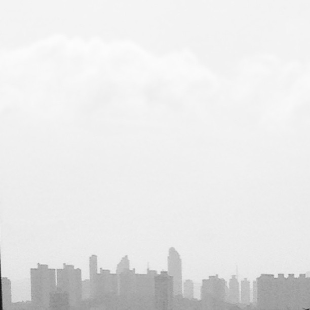 A #city #skyline in #grey. #hongkong #hk #hkig