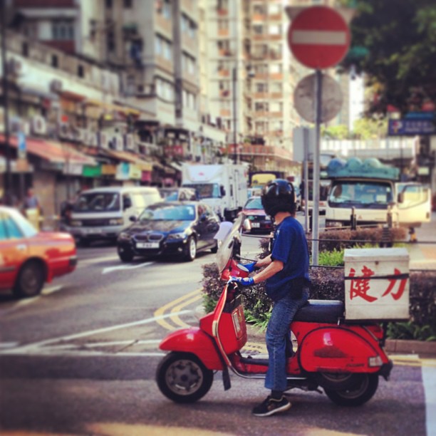 #red #delivery #vespa. #hongkong #hk #hkig