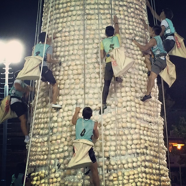 Scramble to the top of the #bun #tower - #cheungchau #bunfestival. #hongkong #hk #hkig