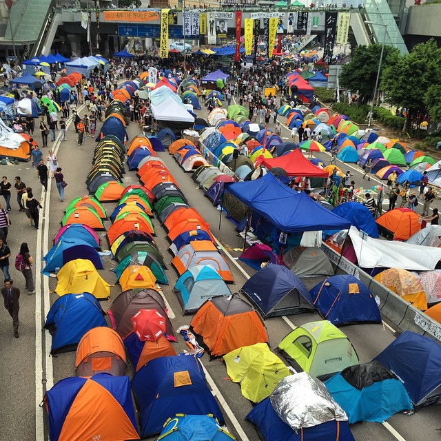 Day 29 of #OccupyHK in #Admiralty - the city of #tents continues to grow. Irresistible force and immovable object; who will give first? #HongKong #hk #hkig