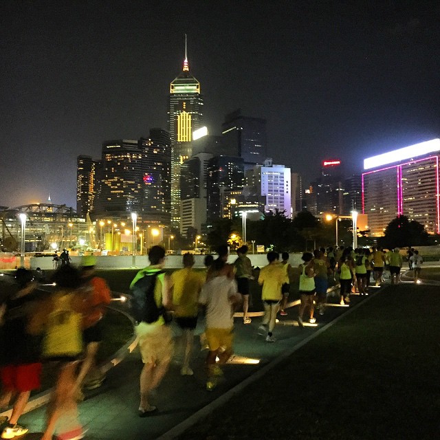 The #OccupyHK support #run, making its way through #TamarPark in #Admiralty. #HongKong #hk #hkig