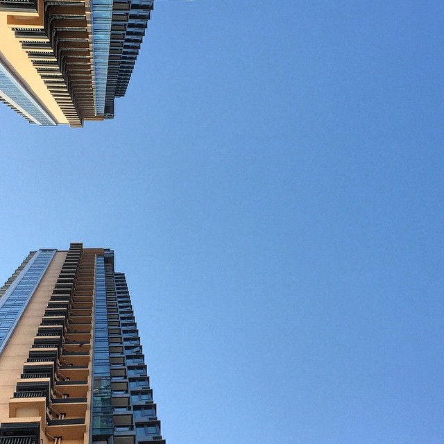 A clear blue sky over #HongKong today. #HK #hkig #minimalist #buildings