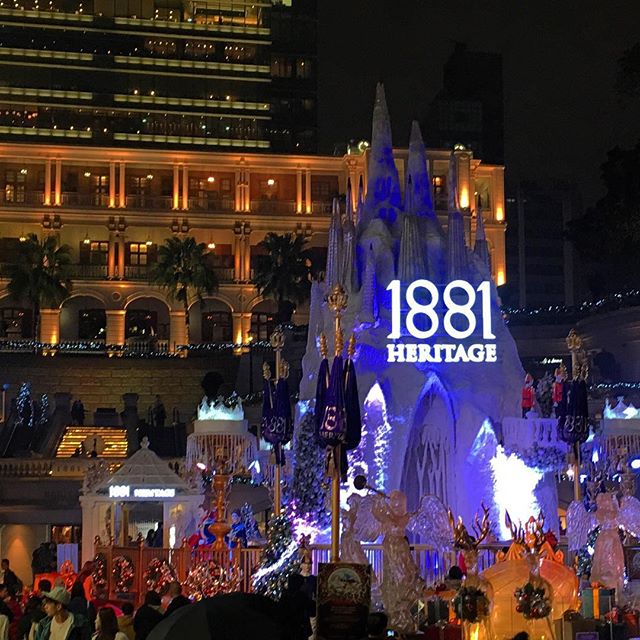 #1881heritage has gone with this #royalicepalace scene thing for #christmas2015. #HongKong #hk #hkig
