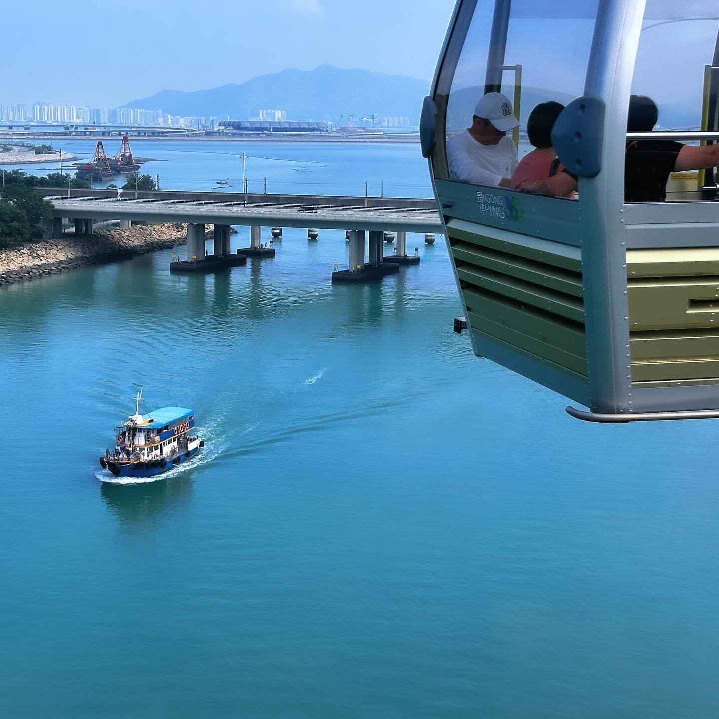 A cablecar and a ferry on TungChung, HongKing. hk hkig